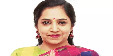 பள்ளி ஆசிரியர் மீது பாலியல் புகார்: நடவடிக்கை எடுக்க தமிழச்சி தங்கபாண்டியன் கோரிக்கை