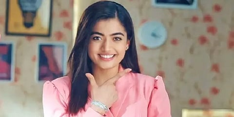 ’’கொரோனா போராட்டத்தில் ஜெயிக்க பாசிட்டிவாக இருங்கள்’’ - ராஷ்மிகா மந்தனா