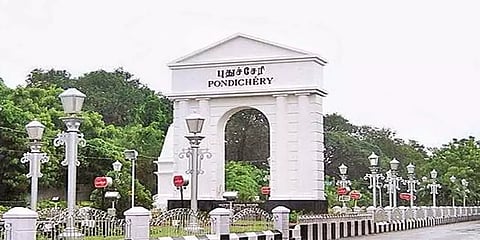 புதுச்சேரி: குடும்ப அட்டைதாரர்களுக்கு ரூ.3000 நிவாரணம் வழங்க துணைநிலை ஆளுநர் ஒப்புதல்