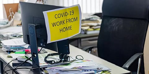 செப்டம்பர் வரை வீட்டில் இருந்தே வேலை: கார்ப்பரேட் நிறுவனங்கள் திட்டம்?