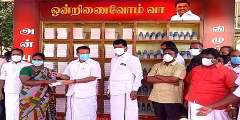 முழு ஊரடங்கு: ஏழை, எளிய மக்களுக்கு உணவளிக்கும் திட்டம் விழுப்புரத்தில் தொடக்கம்