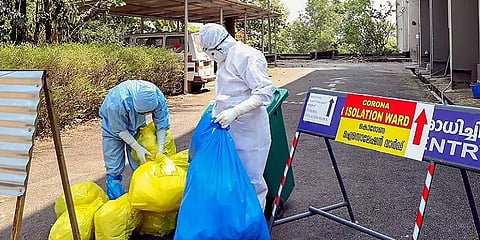 கொரோனா 2-வது அலையைக் கட்டுப்படுத்த என்ன செய்கிறது கேரள அரசு? - ஒரு பார்வை