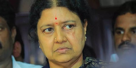 கஷ்டப்பட்டு வளர்த்த கட்சி வீணாவதை பார்த்து கொண்டிருக்க முடியாது - சசிகலா பரபரப்பு ஆடியோ