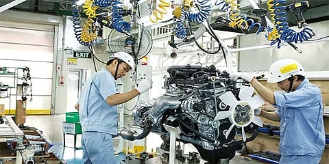 மூடப்படும் பொறியியல் கல்லூரிகள்... இளைஞர்களின் எதிர்காலம் என்ன?