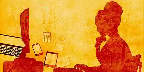 பொய் வேண்டாம், தயக்கமும் வேண்டாம் - 'ஜூம் களைப்பு' வாட்டாமல் நாம் 'விடுபடுவது' எப்படி?