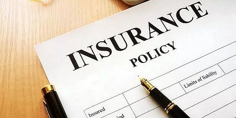 சுகாதாரத்துறை ஊழியர்களுக்கு மாவட்ட ஆட்சியர் சான்றளித்தால் 48 மணி நேரத்தில் காப்பீடு தொகை