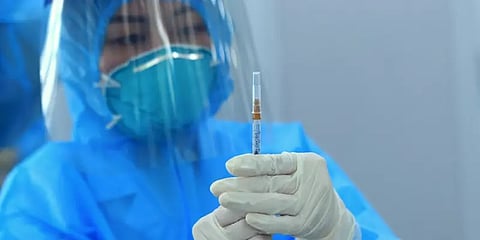 வியட்நாமில் காற்றில் வேகமாக பரவும் ஆபத்தான புதிய ஹைபிரிட் வகை கொரோனா வைரஸ் கண்டுபிடிப்பு