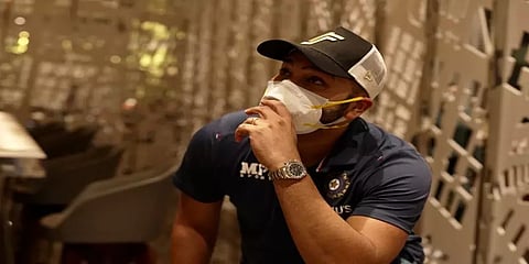 இங்கிலாந்தில் காலடி வைத்து சவுத்தாம்டனில் 'ஹலோ' சொன்ன இந்திய வீரர்கள்