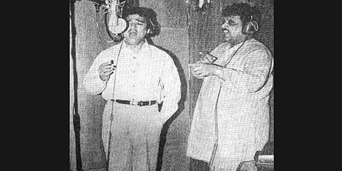 ”அன்னையா என நான் அழைத்த பாட்டு அண்ணனின் ஆயிரம் நினைவுகள் மனதில் ஓடுகின்றன” - கமல்ஹாசன்