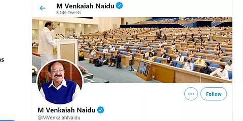 வெங்கையா நாயுடுவின் ட்விட்டர் ஐடியில் 'ப்ளு டிக்' நீக்கப்பட்டு மீண்டும் சேர்ப்பு...