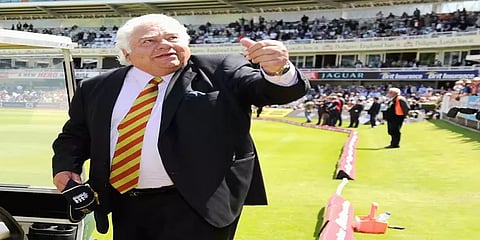 "ஐபிஎல்லால் தான் இந்தியர்களின் பின்னால் அலைகிறார்கள்"- இங்கிலாந்தை வெளுத்த முன்னாள் வீரர்