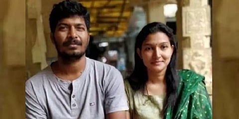 கொரோனா கால மகத்துவர்: தங்களைக் காத்த மருத்துவரின் உயிரை காக்க நிதி திரட்டிய கிராம மக்கள்!