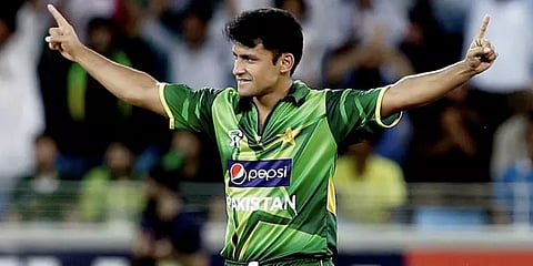 "தோனி ஓய்வுப்பெறாமல் இருந்திருந்தால் பாகிஸ்தானுக்கு கேப்டனாக்கியிருப்பேன்" - யாஸிர் அராபத்