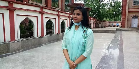 பீகாரில் டி.எஸ்.பி ஆன முதல் இஸ்லாமிய பெண்... யார் இந்த ரசியா சுல்தான்?