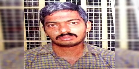 விருதுநகர்: அடுத்தடுத்த மூன்று வீடுகளில் திருடியதாக முன்னாள் காவலர் கைது