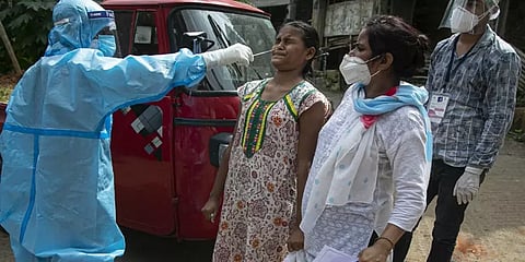 தமிழகத்தில் 13,000க்கும் கீழ் குறைந்த தினசரி கொரோனா பாதிப்பு - 254 பேர் உயிரிழப்பு