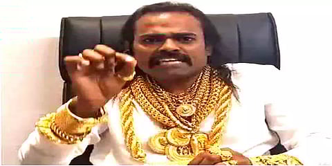 வங்கியில் ரூ. 100 கோடி கடன் வாங்கித்தருவதாக மோசடி செய்ததாக ஹரிநாடார் மீது புகார்