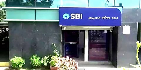 சென்னை: ஏடிஎம் மிஷினில் நூதன முறையில் கொள்ளை - ஷாக் ஆன வங்கி அதிகாரிகள்.. நடந்தது என்ன?