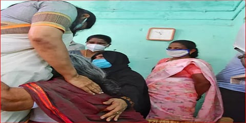 ஜெயராஜ், பென்னிக்ஸ் முதலாமாண்டு நினைவு தினம்: கனிமொழி எம்.பி நேரில் ஆறுதல்