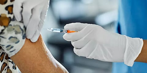 'பூஸ்டர் டோஸ்' தடுப்பூசி தேவையா, இல்லையா? - WHO தலைமை விஞ்ஞானியின் பார்வை