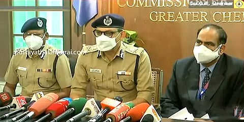 ஏடிஎம் மையங்களில் தொழில்நுட்ப குறைபாடு உள்ளதா? - அதிகாரிகளுடன் சென்னை காவல் ஆணையர் ஆலோசனை