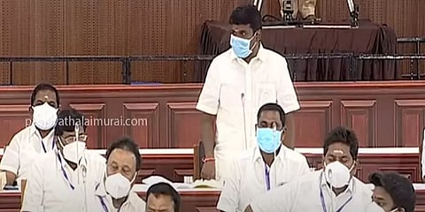 நீட் தேர்வு உண்டா? இல்லையா? - நேரடியாக தெரிவிக்க அதிமுக கோரிக்கை