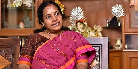 இந்தியாவிலிருந்து பிரிவதாக மாநிலங்கள் கூற முடியாது - ஸ்டாலின் விளக்கத்துக்கு வானதி கருத்து