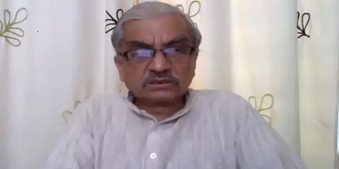 கொரோனா தடுப்பூசி மலட்டுத்தன்மையை ஏற்படுத்தாது - மருத்துவர் விளக்கம்