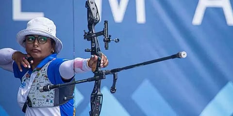 ஹாட்ரிக் தங்கப்பதக்கம் வென்று அசத்தல்: உலக வில்வித்தை தரவரிசையில் தீபிகா குமாரி முதலிடம்