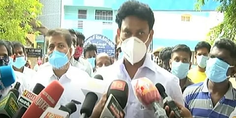 ’’மதிய உணவில் வாழைப்பழம் சேர்ப்பது குறித்து ஆலோசித்து முடிவு’’ - அமைச்சர் அன்பில் மகேஷ்