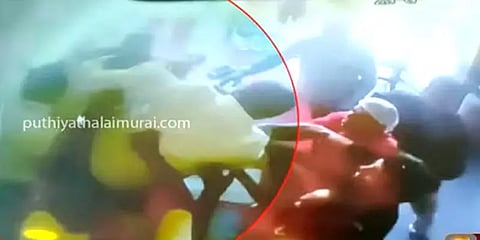 சேமியா ப்ரை கேட்டு உணவக உரிமையாளர் மீது தாக்குதல்: அதிமுக - காங்., பிரமுகர்கள் மீது வழக்கு