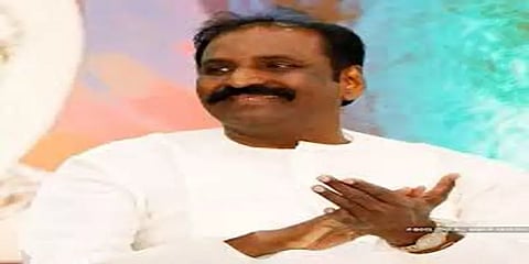 "தமிழக அரசின் தலைமைப் பொறுப்புகளில் தமிழர்களையே நியமிப்பது பாராட்டுக்குரியது": வைரமுத்து