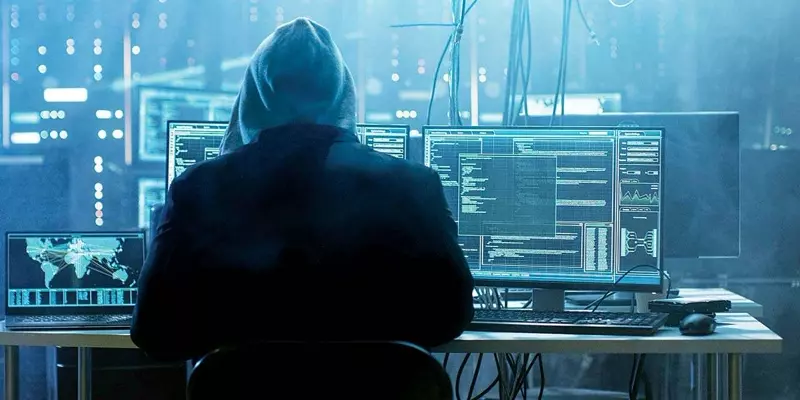 தமிழ்நாடு: 50 லட்சம் மக்களின் ஆதார், செல்போன் எண்கள் கசிவு? அதிர்ச்சி தகவல்