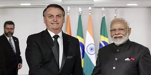 பிரேசில் அதிபரின் ஆட்சிக்கு 'ஆட்டம்' காணவைக்கும் கோவாக்சின் ஒப்பந்தம்: ஒரு பார்வை