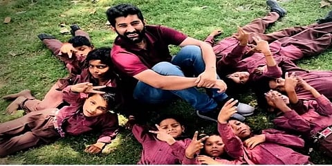 வாழும் மனிதநேயம் : கொரோனாவால் பெற்றோர்களை இழந்த 100 குழந்தைகளை தத்தெடுத்த டேராடூன் நாயகன்