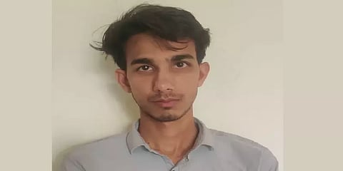 ஏடிஎம் கொள்ளை: சொந்தமாக கார் வாங்கி தலைவனை தப்பிக்க வைத்த நஜீம் உசேன்: வெளியான புதிய தகவல்