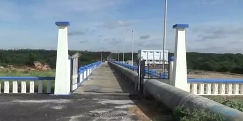 கர்நாடகாவில் புதிய அணை: கட்டுமானப் பணியில் தமிழக தொழிலாளர்கள் - புதிய தகவல்கள்