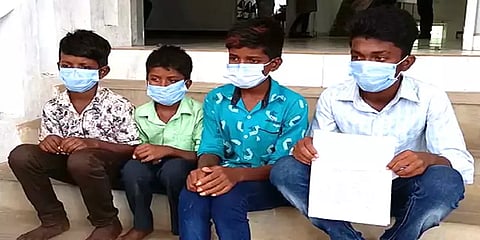 புதுக்கோட்டை: பெற்றோர் மரணம் - அரசின் உதவியை எதிர்நோக்கி காத்திருக்கும் 4 சிறுவர்கள்