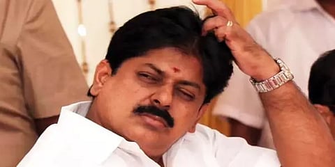 அதிமுக முன்னாள் அமைச்சர் மணிகண்டனுக்கு நிபந்தனை ஜாமீன்