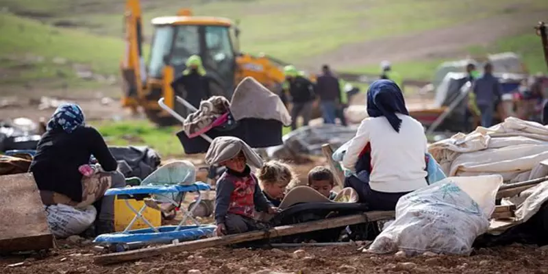 மேற்கு கரையில் உள்ள பாலஸ்தீனியர்களின் கிராமத்தை மீண்டும் இடித்த இஸ்ரேல்