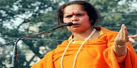 மாட்டிறைச்சி சாப்பிடுபவர்களின் டிஎன்ஏ வேறு; நம்முடையது வேறு: ஆர்எஸ்எஸ்க்கு விஹெச்பி பதிலடி