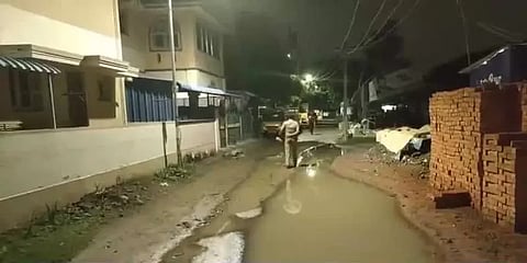 சென்னை: அமமுக பிரமுகரின் கார் மீது பெட்ரோல் குண்டுவீச்சு