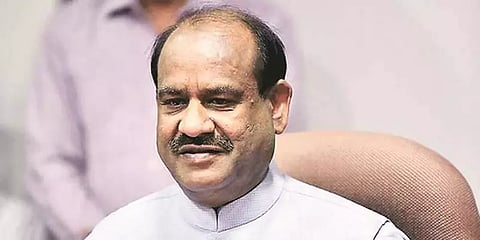 “311 மக்களவை உறுப்பினர்கள் இரு டோஸ் கொரோனா தடுப்பூசியை செலுத்தியுள்ளார்கள்” - சபாநாயகர்