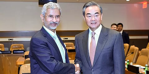 சீன வெளியுறவு அமைச்சருடன் ஜெய்சங்கர் சந்திப்பு: எல்லையில் பதற்றம் தணியுமா?