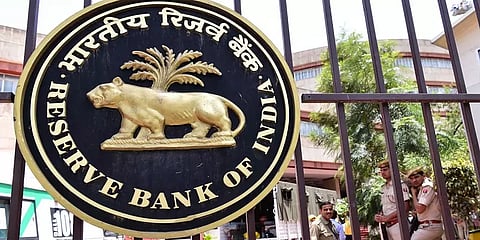 புதிய கார்டுகளை வழங்க மாஸ்டர் கார்டு நிறுவனத்துக்கு ரிசர்வ் வங்கி தடை