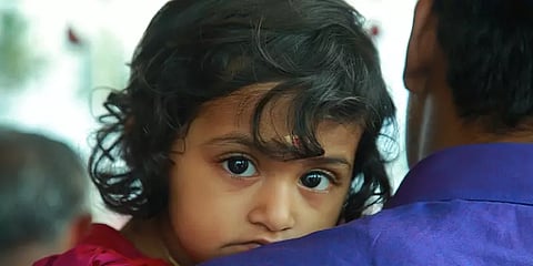 சிறுமி மித்ராவைக் காக்கும் சீரிய முயற்சி: அரிதான நோயும் அறியவேண்டிய தகவல்களும்!