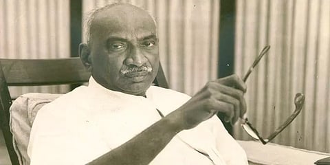 கல்விக்கண் திறந்த பெருந்தலைவர் காமராஜர் பிறந்த தினம் இன்று
