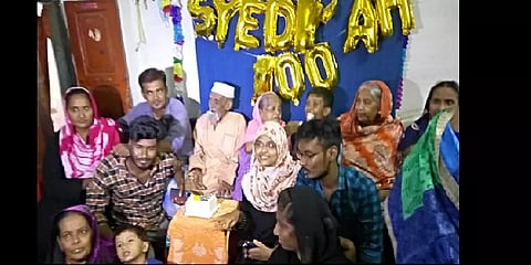 நெல்லை: 26 கொள்ளுப் பேரப்பிள்ளைகள் வாழ்த்துடன் 100வது பிறந்தநாளை கொண்டாடிய முதியவர்