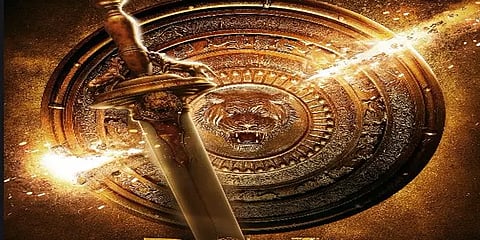 ‘பொற்காலம் மீண்டும் வருகிறது’ : ’பொன்னியின் செல்வன்’ புதிய போஸ்டர் வெளியீடு