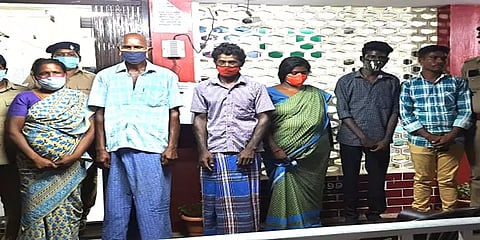 ஈரோடு: மைனர் பெண்ணை திருமணம் செய்த 2 இளைஞர்கள் உட்பட 6 பேர் போக்சோவில் கைது